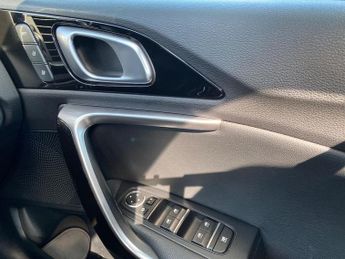 KIA XCEED 1.5T Gdi Isg Gt-Line S 5Dr Dct