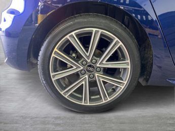 AUDI A1 1.0 Tfsi 30 S Line Sportback 5Dr Petrol S Tronic Euro 6 (S/S) (1