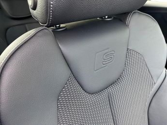 AUDI Q2 35 Tfsi S Line 5Dr S Tronic