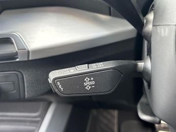 AUDI Q2 35 Tfsi S Line 5Dr S Tronic