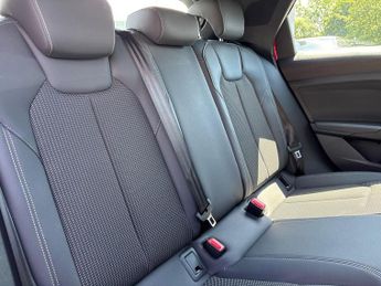 AUDI A1 1.0 Tfsi 30 S Line Sportback 5Dr Petrol S Tronic Euro 6 (S/S) (1