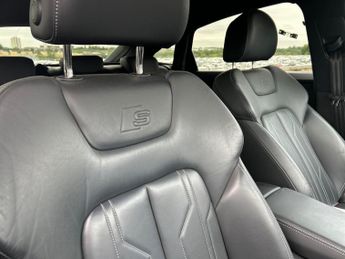 AUDI Q8 55 S Line Sportback 5Dr Electric Auto Quattro 114Kwh (11Kw Charg