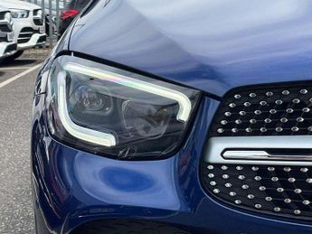 MERCEDES-BENZ GLC COUPE Glc 300 4Matic Amg Line Premium 5Dr 9G-Tronic