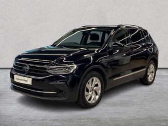 VOLKSWAGEN TIGUAN 1.5 Tsi Life Suv 5Dr Petrol Dsg Euro 6 (S/S) (150 Ps)