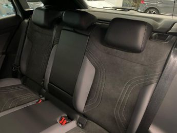 VOLKSWAGEN ID.4 Pro 77Kwh Match Suv 5Dr Electric Auto (286 Ps)