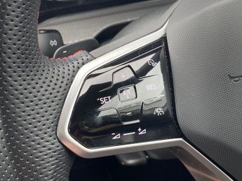 VOLKSWAGEN GOLF 2.0 Tsi Gti Hatchback 5Dr Petrol Dsg Euro 6 (S/S) (245 Ps)