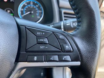 NISSAN LEAF 39Kwh N-Connecta Hatchback 5Dr Electric Auto (150 Ps)