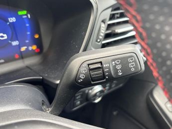 FORD KUGA 2.5 Ecoboost Duratec 14.4Kwh St-Line First Edition Suv 5Dr Petro