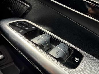 MERCEDES-BENZ EQE Eqe 350+ 215Kw Amg Line Edition 96Kwh 4Dr Auto