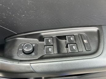 AUDI A1 1.5 Tfsi 35 S Line Sportback 5Dr Petrol S Tronic Euro 6 (S/S) (1