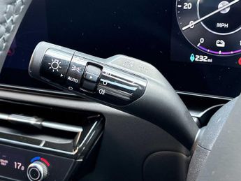 KIA NIRO 150Kw 3 65Kwh 5Dr Auto