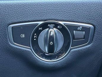 MERCEDES-BENZ E CLASS E350 Amg Line 2Dr 9G-Tronic