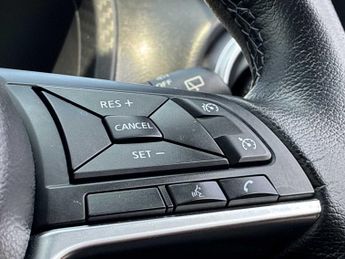 NISSAN JUKE 1.6 Hybrid N-Connecta 5Dr Auto