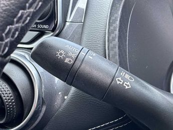 NISSAN JUKE 1.6 Hybrid N-Connecta 5Dr Auto