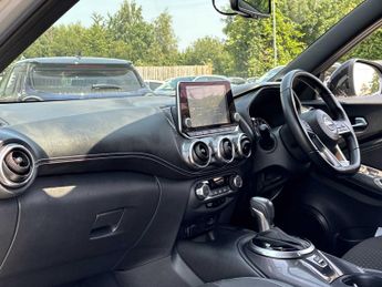 NISSAN JUKE 1.6 Hybrid N-Connecta 5Dr Auto