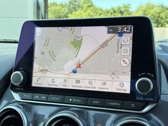NISSAN JUKE 1.6 Hybrid N-Connecta 5Dr Auto