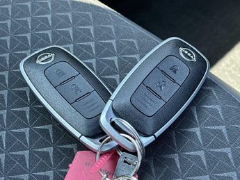 NISSAN JUKE 1.6 Hybrid N-Connecta 5Dr Auto
