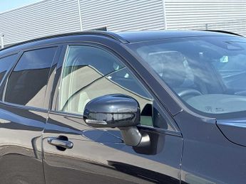 VOLVO XC60 2.0 B5P Plus Black Edition 5Dr Awd Geartronic