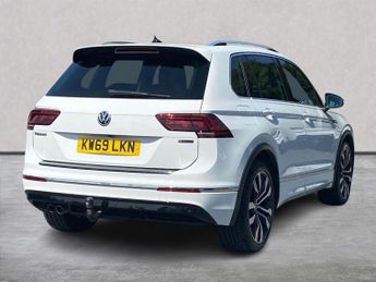 VOLKSWAGEN TIGUAN Tiguan 2.0 Tdi 150 4Motion R-Line Tech 5Dr Dsg Estate