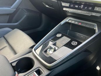 AUDI A3 1.5 Tfsi 35 S Line Saloon 4Dr Petrol S Tronic Euro 6 (S/S) (150 