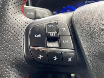 FORD FOCUS 1.0 Ecoboost Hybrid Mhev 155 St-Line X 5Dr Auto