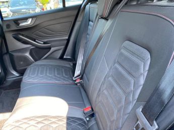 FORD FOCUS 1.0 Ecoboost Hybrid Mhev 155 St-Line X 5Dr Auto