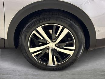 PEUGEOT 5008 1.2 Puretech Gt 5Dr Eat8