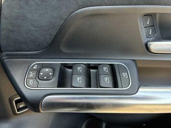 MERCEDES-BENZ EQA Eqa 300 4Matic 168Kw Amg Line 66.5Kwh 5Dr Auto