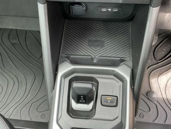 DACIA DUSTER 1.6 Hybrid 140 Extreme 5Dr Auto