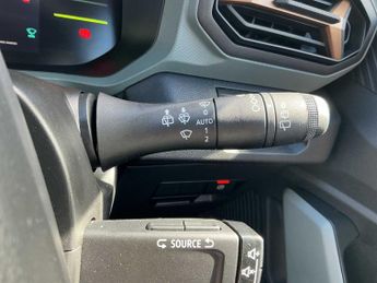 DACIA DUSTER 1.6 Hybrid 140 Extreme 5Dr Auto