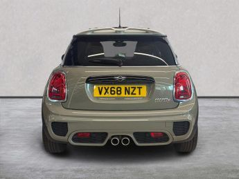MINI HATCHBACK 2.0 Cooper S 3Dr Auto [Chili Pack]