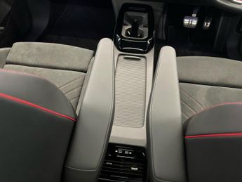 VOLKSWAGEN ID.4 Id.4 Gtx Edition 77Kwh 4Motion 340 Ps 1-Speed Automatic 5 Door