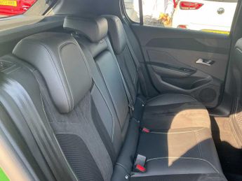 PEUGEOT 308 1.2 Puretech Gt 5Dr Eat8