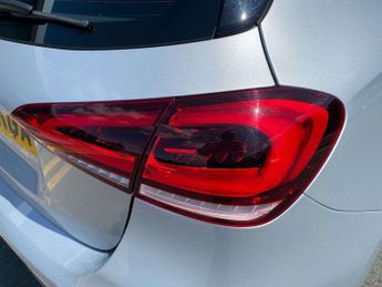MERCEDES-BENZ A CLASS A200 Amg Line Premium 5Dr Auto