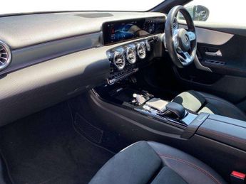 MERCEDES-BENZ A CLASS A200 Amg Line Premium 5Dr Auto