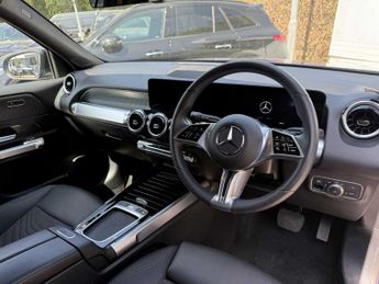 MERCEDES-BENZ GLB Glb 200 Sport Executive 5Dr 7G-Tronic