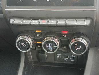 RENAULT ARKANA 1.3 Mild Hybrid 140 Evolution 5Dr Edc