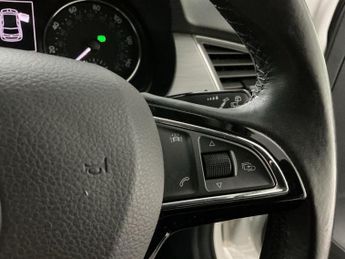 SKODA FABIA 1.2 Tsi Se L Hatchback 5Dr Petrol Dsg Euro 6 (S/S) (110 Ps)