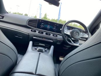MERCEDES-BENZ GLE 2.0 Gle300D Amg Line (Premium) Suv 5Dr Diesel G-Tronic 4Matic Eu