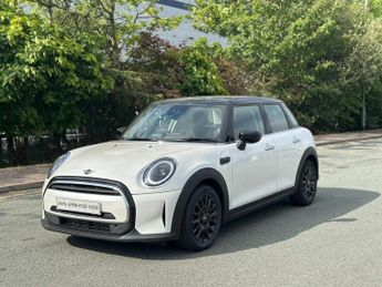 MINI Hatch 1.5 Cooper Classic Premium 5Dr Auto