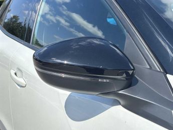 PEUGEOT 2008 100Kw Gt 50Kwh 5Dr Auto