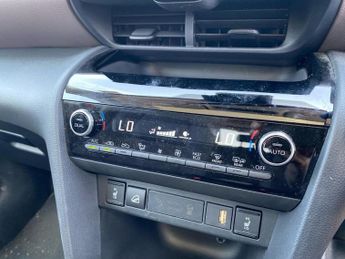 TOYOTA YARIS CROSS 1.5 Vvt-H Excel Suv 5Dr Petrol Hybrid E-Cvt Awd Euro 6 (S/S) (11