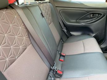 TOYOTA YARIS CROSS 1.5 Vvt-H Excel Suv 5Dr Petrol Hybrid E-Cvt Awd Euro 6 (S/S) (11