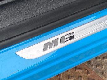 MG MOTOR UK HS 1.5 T-Gdi Trophy 5Dr Dct