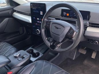 FORD MUSTANG MACH-E 198Kw Standard Range 70Kwh Rwd 5Dr Auto