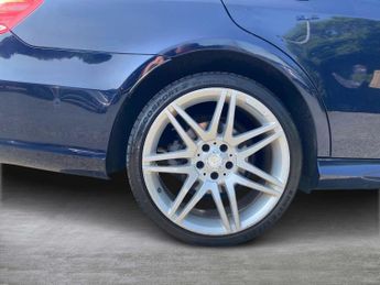 MERCEDES-BENZ E CLASS Mercedes-Benz E220 Amg Sport Cdi Auto