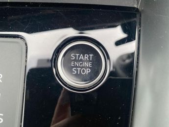 AUDI A3 2.0 Tdi 35 S Line Saloon 4Dr Diesel S Tronic Euro 6 (S/S) (150 P