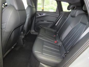 AUDI Q4 40 Edition 1 Suv 5Dr Electric Auto 82Kwh (204 Ps)