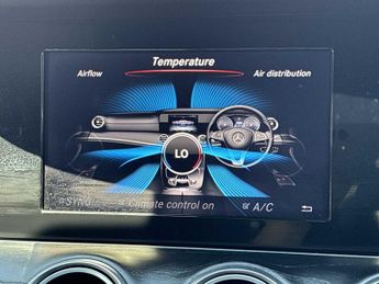 MERCEDES-BENZ E CLASS E220D Amg Line 4Dr 9G-Tronic