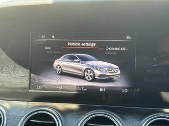 MERCEDES-BENZ E CLASS E220D Amg Line 4Dr 9G-Tronic